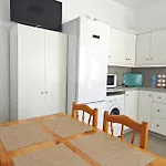 Cozy In Front Of The Natural Pools Apartman