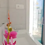 Cozy In Front Of The Natural Pools Apartman