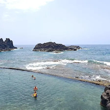 Cozy In Front Of The Natural Pools * El Pris