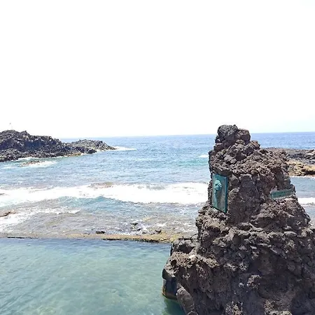 Cozy In Front Of The Natural Pools *