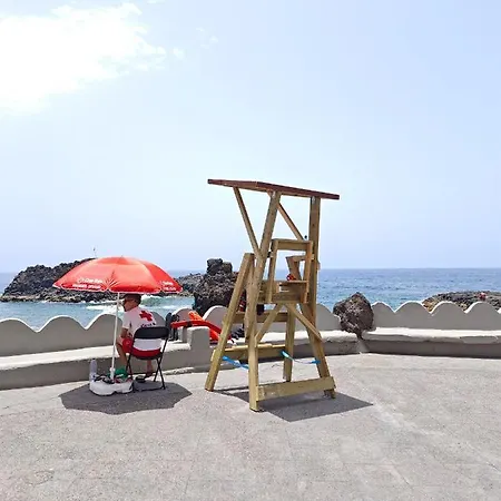 Cozy In Front Of The Natural Pools